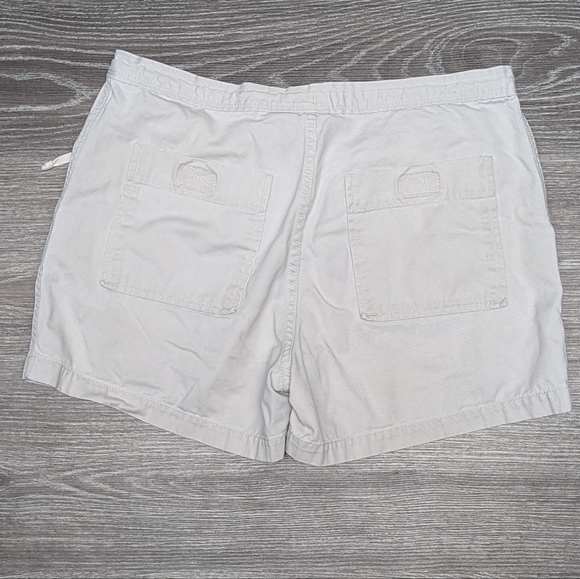 GAP | khaki shorts [button fly + drawstring] - Picture 4 of 4